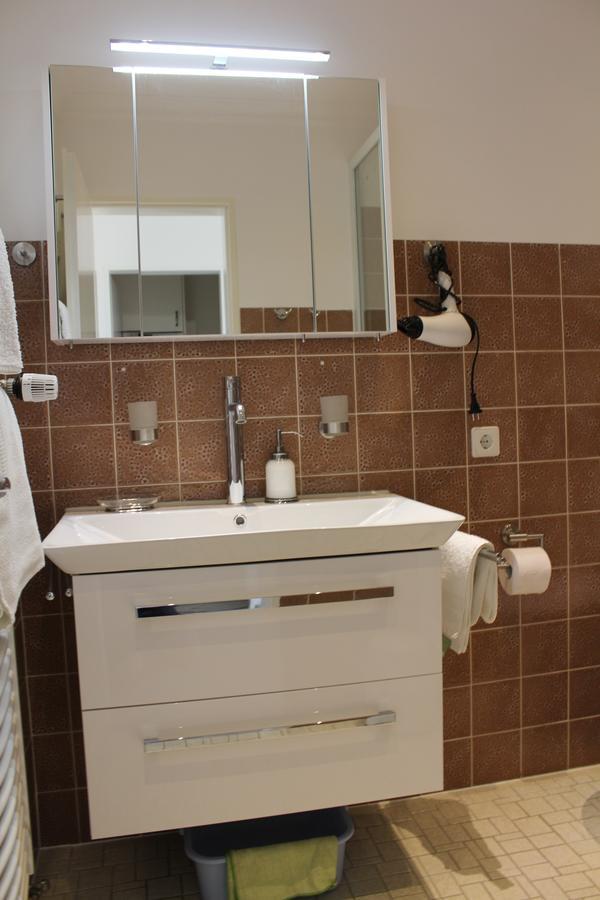 Mariaprimavera Apartment Am Kurpark Mit Schwarzwaldblick * * * * Bad Krozingen Buitenkant foto