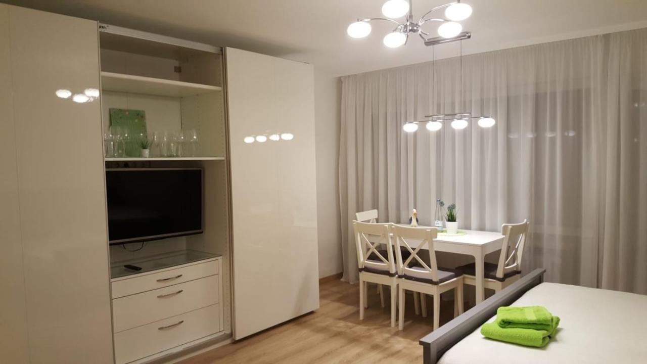 Mariaprimavera Apartment Am Kurpark Mit Schwarzwaldblick * * * * Bad Krozingen Buitenkant foto